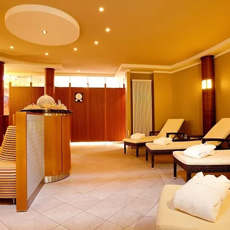 Vienna House Easy By Wyndham Hotel Rostock