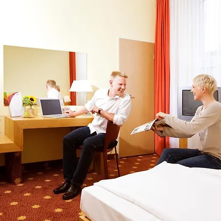 Vienna House Easy By Wyndham Hotel