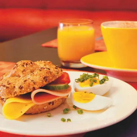 Vienna House Easy By Wyndham Hotel