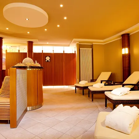 Vienna House Easy By Wyndham Hotel Rostock