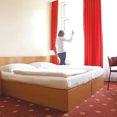 Hotel Vienna House Easy By Wyndham Rostock