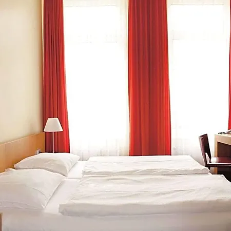 Vienna House Easy By Wyndham Hotel