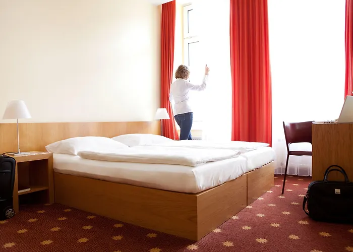 Vienna House Easy By Wyndham Hotel Rostock