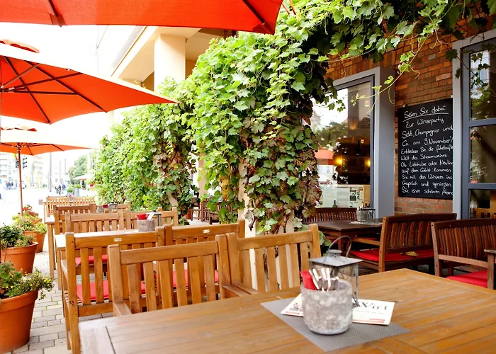 Vienna House Easy By Wyndham Hotel 3*