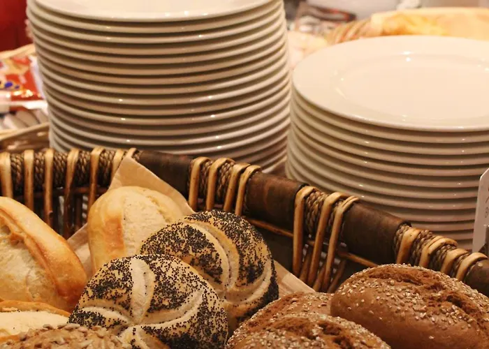 Vienna House Easy By Wyndham 3*