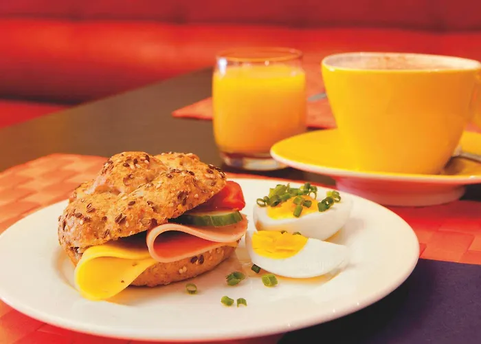 Vienna House Easy By Wyndham Hotel Rostock