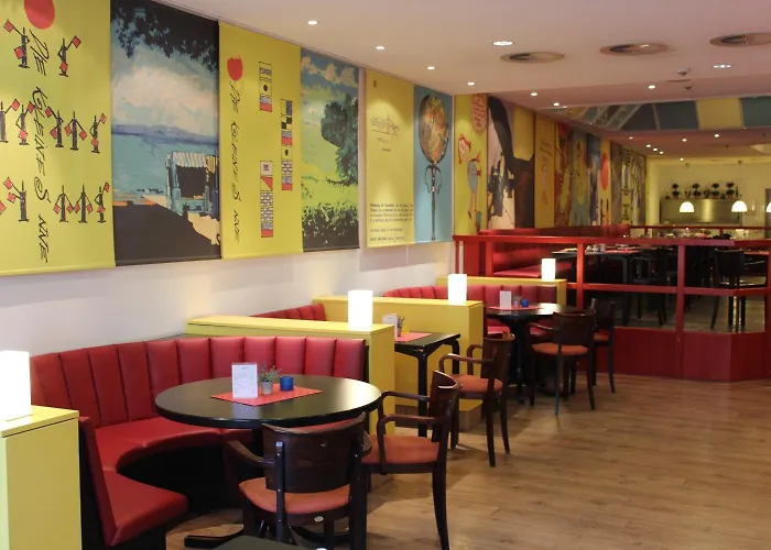 Hotel Vienna House Easy By Wyndham 3*